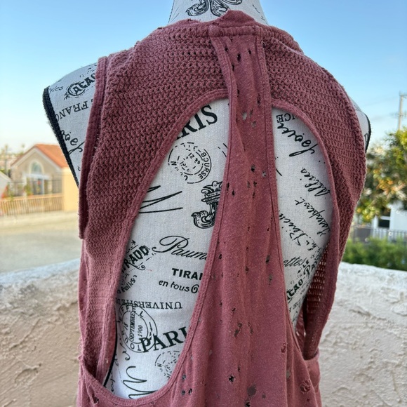 Koral Activewear Chord open back distressed tank top in sandstone size S small - Picture 7 of 11